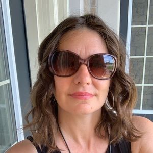 Meet your Posher, Joanne